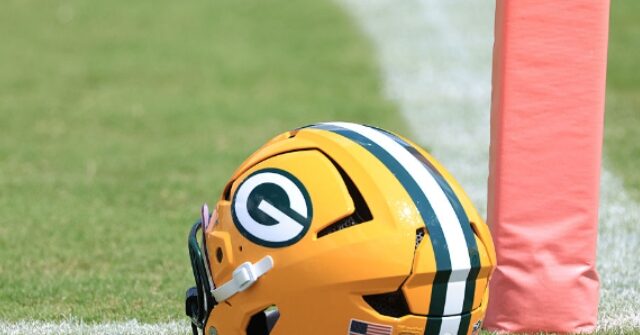 Packers’ Flight to Play Cardinals in Arizona Delayed More Than 5 Hours
