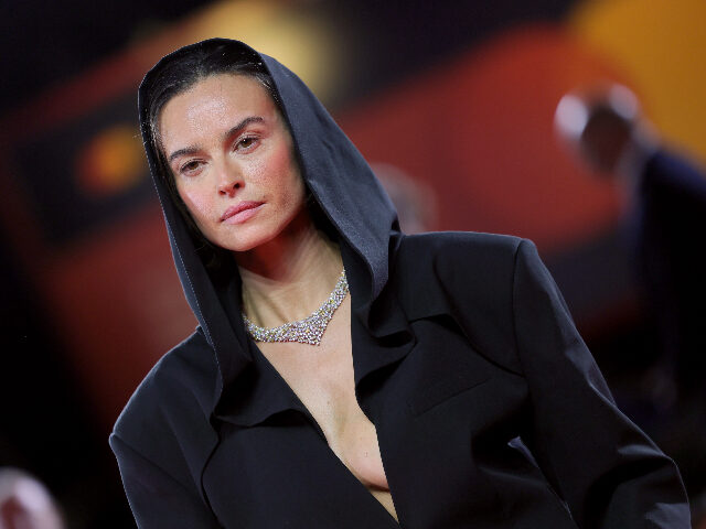 KasiaSmutniak VENICE, ITALY - AUGUST 30: Kasia Smutniak attends the "La Valle Dei Sorrisi" (Th