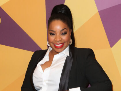 LOS ANGELES, CA - JANUARY 07: Actress Kimberly Hebert Gregory attends HBO's official