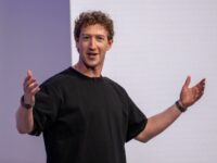 Facebook Suspends Group for Targeting ICE Agents