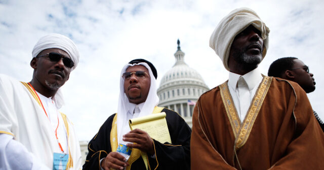 GOP Lawmakers Sound Alarm Over Islamic Extremists Bathing in Capitol
