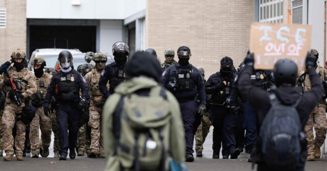 
                            Trump Wins Again: 9th Circuit Says He Can Send National Guard to Portland