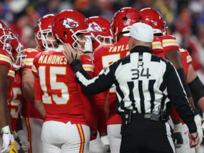 New Video Shows How Referees Treat Patrick Mahomes Differently