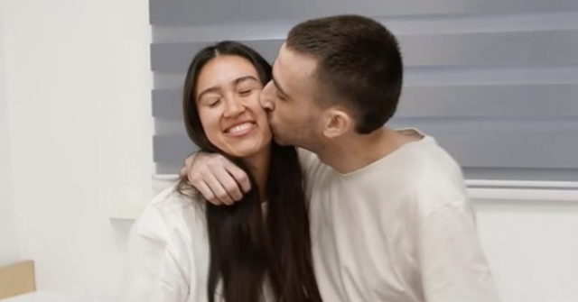 Photos: Israeli Hostages Reunite with Families