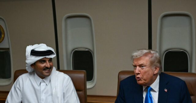Trump Meets with Emir of Qatar Aboard Air Force One During Refuel