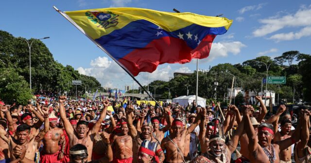 Socialist Venezuela Marks Columbus Day with ‘Indigenous Resistance’ March