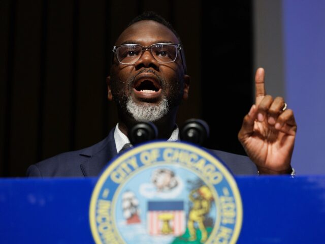 brandon johnson Chicago Mayor Brandon Johnson speaks with attendees during a budget roundtable discussion