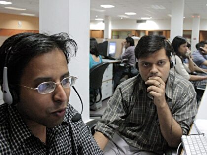 MOHALI, INDIA: TO GO WITH "INDIA-IT-OUTSOURCING" Indian employees of the Quark call center