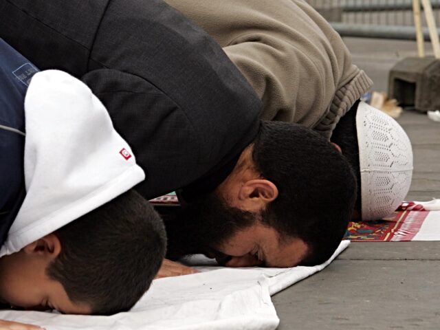Report: Vatican Grants Muslim Plea for Dedicated Prayer Room