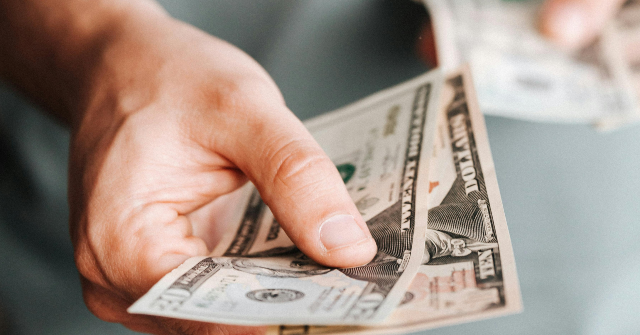 WATCH: Missouri Restaurant Shames Customer Who Left Fake $1,000 Bill