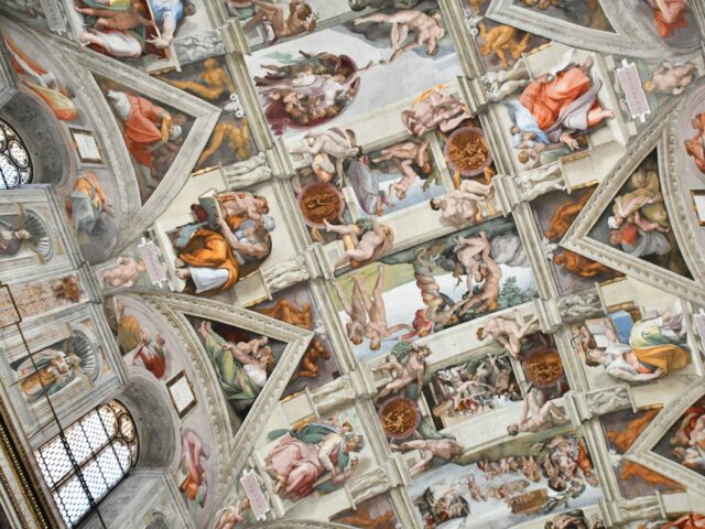 Pope to Pray Together With a British King at Sistine Chapel For First Time in At Least Half a Mille