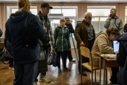 Ukrainian authorities have been urging civilians to flee frontline regions since Russia in