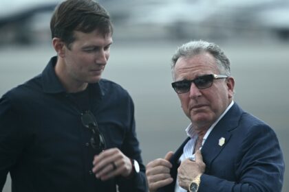 US special envoy to the Middle East Steve Witkoff (R) and Jared Kushner, the son-in-law of