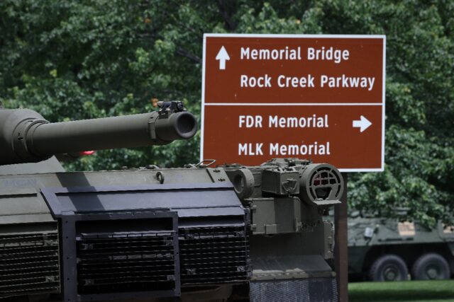 The US faces a widepread postponement of paychecks for the first time in modern history as