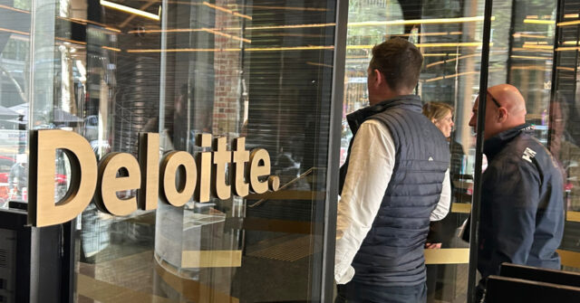 Deloitte Refunds $440M Australian Government Over AI-Fabricated Report Errors