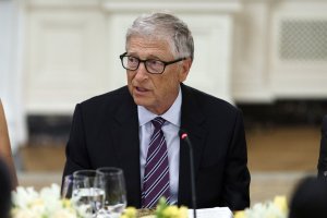 Bill Gates downplays 'doomsday view' of climate change