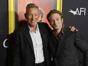 Bruce Springsteen, Jeremy Allen White attend 'Deliver Me' premiere