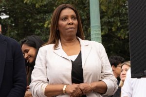 Federal grand jury indicts N.Y. AG Letitia James on bank fraud charges