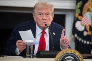 Israel, Hamas reach deal to end war, release hostages and prisoners