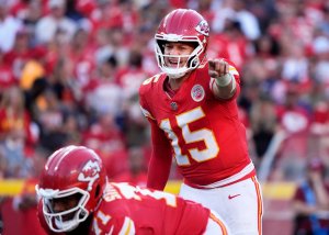 Mahomes, Goff lead Week 5 fantasy football quarterback rankings