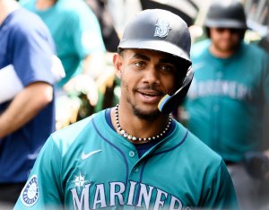 Mariners beat Tigers, Skubal for first home playoff win since 2001