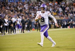 Vikings Lose Quarterback McCarthy for London Game Against Browns
