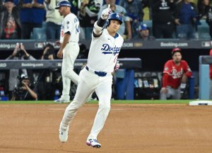 MLB playoffs: Dodgers crush Reds, Red Sox rally past Yankees