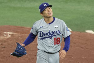 World Series: Yamamoto baffles Blue Jays, helps Dodgers force Game 7