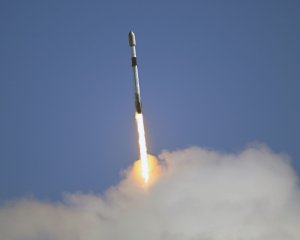 SpaceX launches 100th successful Starlink mission of 2025