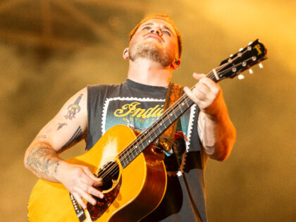 QUEBEC CITY, QUEBEC - JULY 09: Zach Bryan performs on day 4 of Festival d'été de Qu