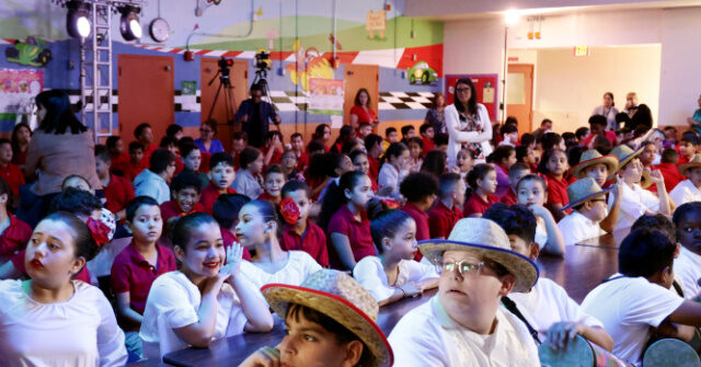 Trump's Immigration Enforcement Cuts Crowding in K-12 Schools thumbnail