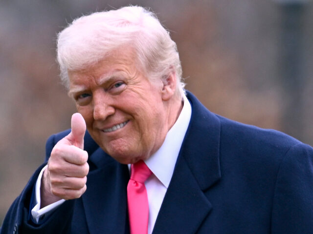 Donald Trump President Donald Trump gives a thumbs-up as he arrives at the White House after speaking a