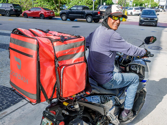 DoorDash Analysis: Variety of Goods See Price Decreases Compared to 2024