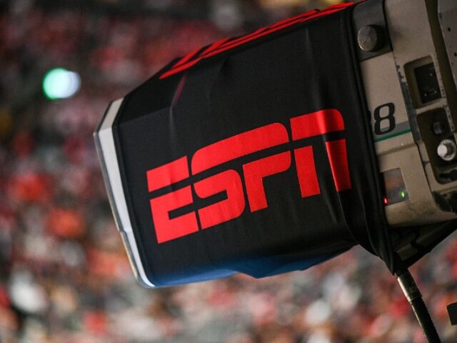 Erica Denhoff_Icon Sportswire via Getty Images (8)