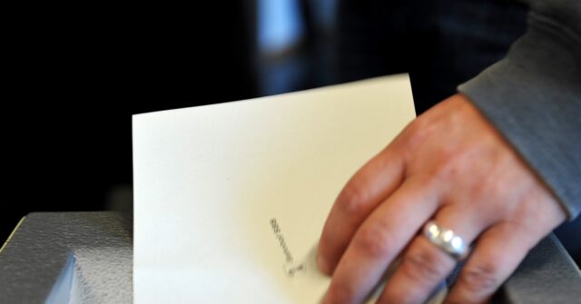 Swiss Voters Reject Referendum Calling for Mandatory National Service for Women