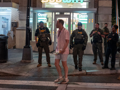 VIDEO: Ex-DOJ Employee Found Not Guilty of Assaulting Border Patrol Officer with Sandwich