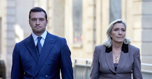 Le Pen Says She Won't Run For President if Court Upholds Conviction