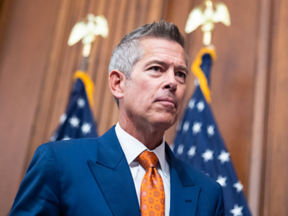 GettyImages-2242451101 UNITED STATES - OCTOBER 23: Transportation Secretary Sean Duffy attends a news conference
