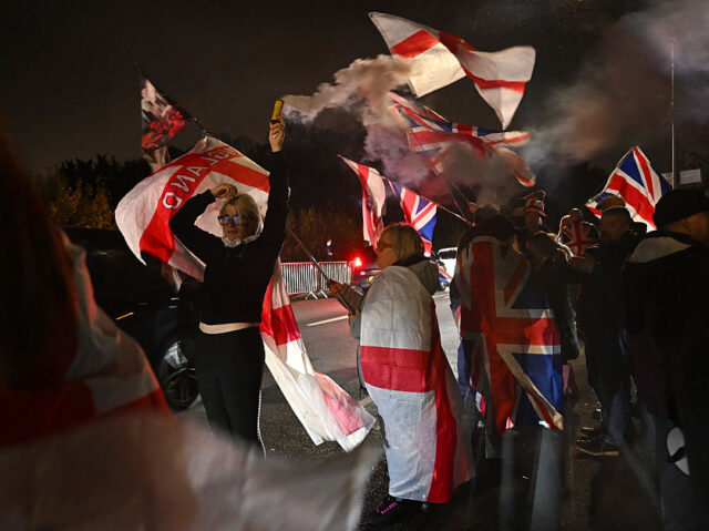 UK’s Left-Wing Government Set to Enact Restrictions on ‘Boriswave’ Migrants