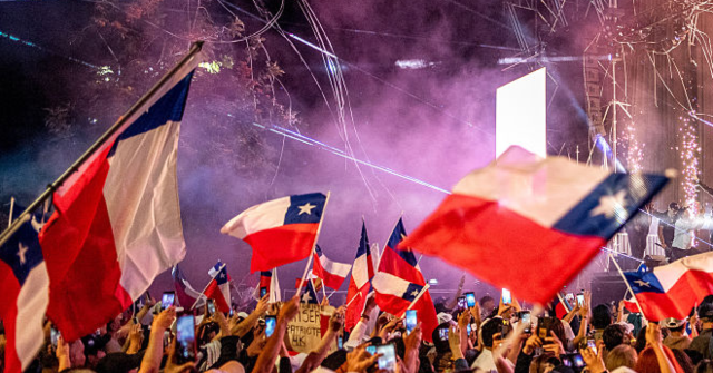 Communist, Libertarian Candidates Lead 8-Person Presidential Race in Chile