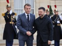 Macron Commits to Send Ukraine 100 Fighter Jets After Zelensky Meeting
