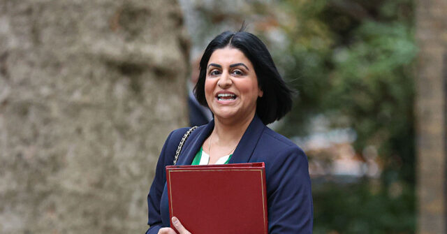 In Some Cases 'Boriswave' Migrants Will Have to Wait 30 Years to Settle