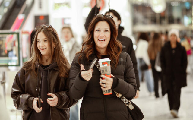 Black Friday Spending Surges Past Forecasts, Capping Strong Holiday Kickoff