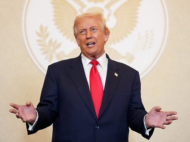 President Trump Celebrates Chicago’s Falling Crime Rates After ‘Operation Midway Blitz&