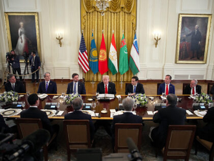WASHINGTON, DC - NOVEMBER 06: U.S. President Donald Trump (C), joined by lawmakers and mem