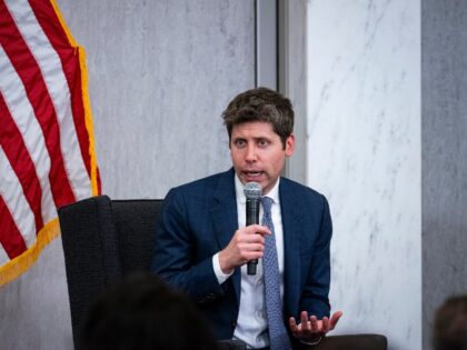 OpenAI Causes Uproar by Suggesting Government ‘Backstops’ on Loans to Build AI Capacity