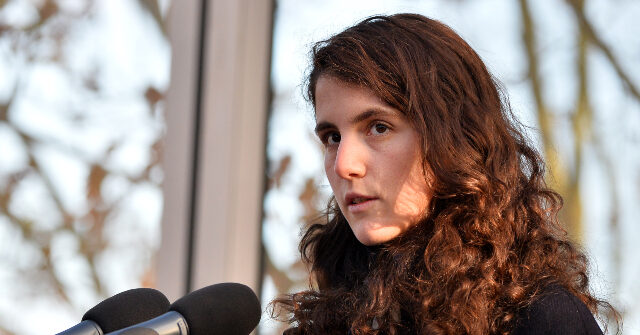 
                            Kennedy Tragedy: JFK Granddaughter, 35, Reveals She Has Terminal Cancer on the Anniversary of His Assassination