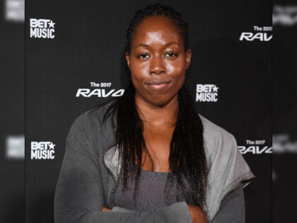 Watch: Singer Tish Hyman Calls Out Eric Swalwell for Dodging Question About Allowing Men in Women&#