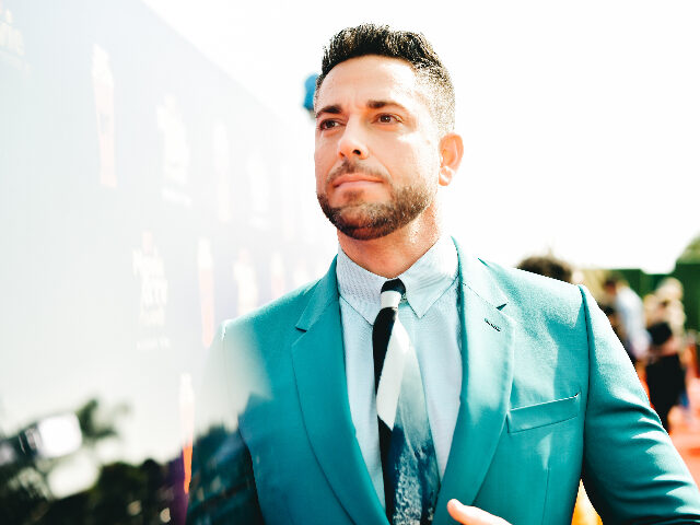 SANTA MONICA, CALIFORNIA - JUNE 15: (EDITORS NOTE: Image has been processed using digital