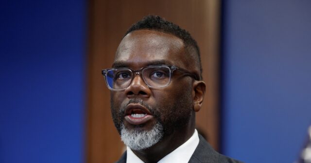 Democrat-Run Chicago: At Least 23 Shot Friday into Sunday Evening